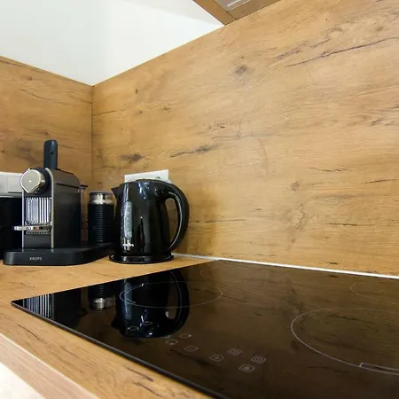 Δωμάτια σε οικογενειακή κατοικία Lou-lou Zandvoort